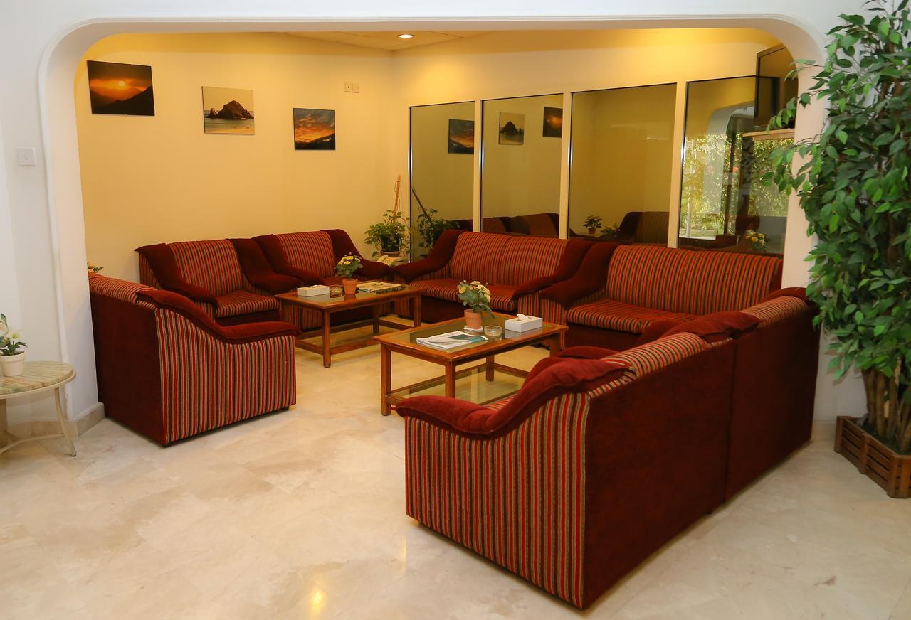 & Hotel 3*